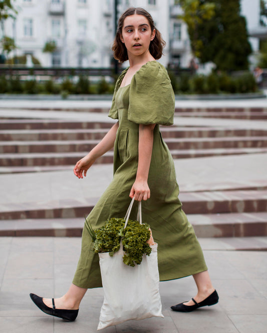 Canvas Chic: How Cotton Canvas Bags Have Become a Celebrity Style Staple